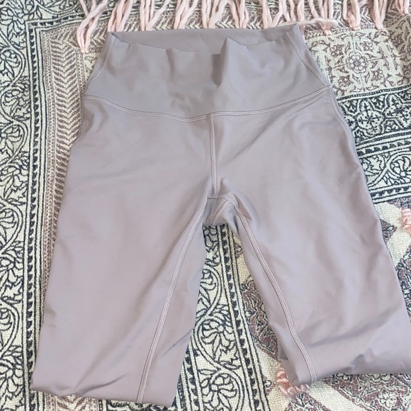 LULULEMON YOGA ALIGN HIGH-RISE LEGGINGS PATEL PINK SIZE 6 - Picture 5 of 7